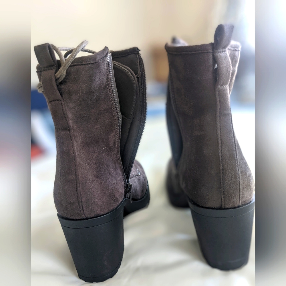 Zigi Soho Kourtlan Heeled Boots - Picture 6 of 9